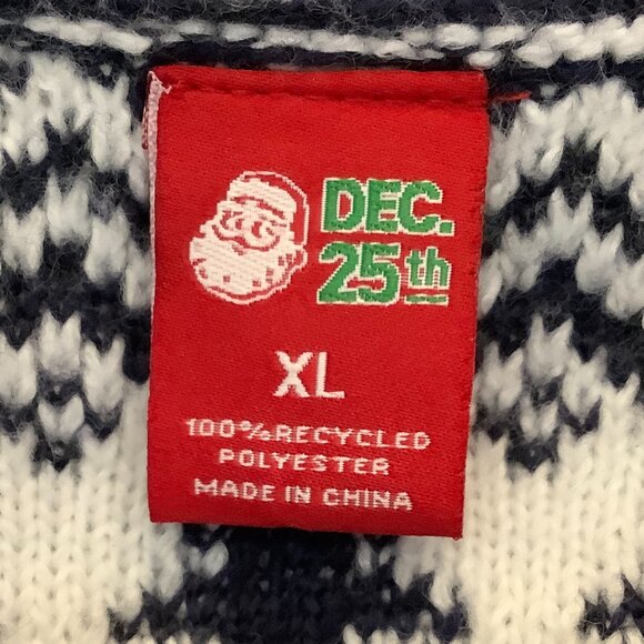 Christmas Sweater  Cardigan Button Reindeer Snowflakes Black White XL - Picture 7 of 8